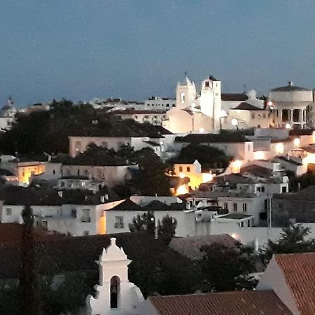 Aparte Wohnung Mit Sudterrasse Am Park Tavira Eksteriør bilde